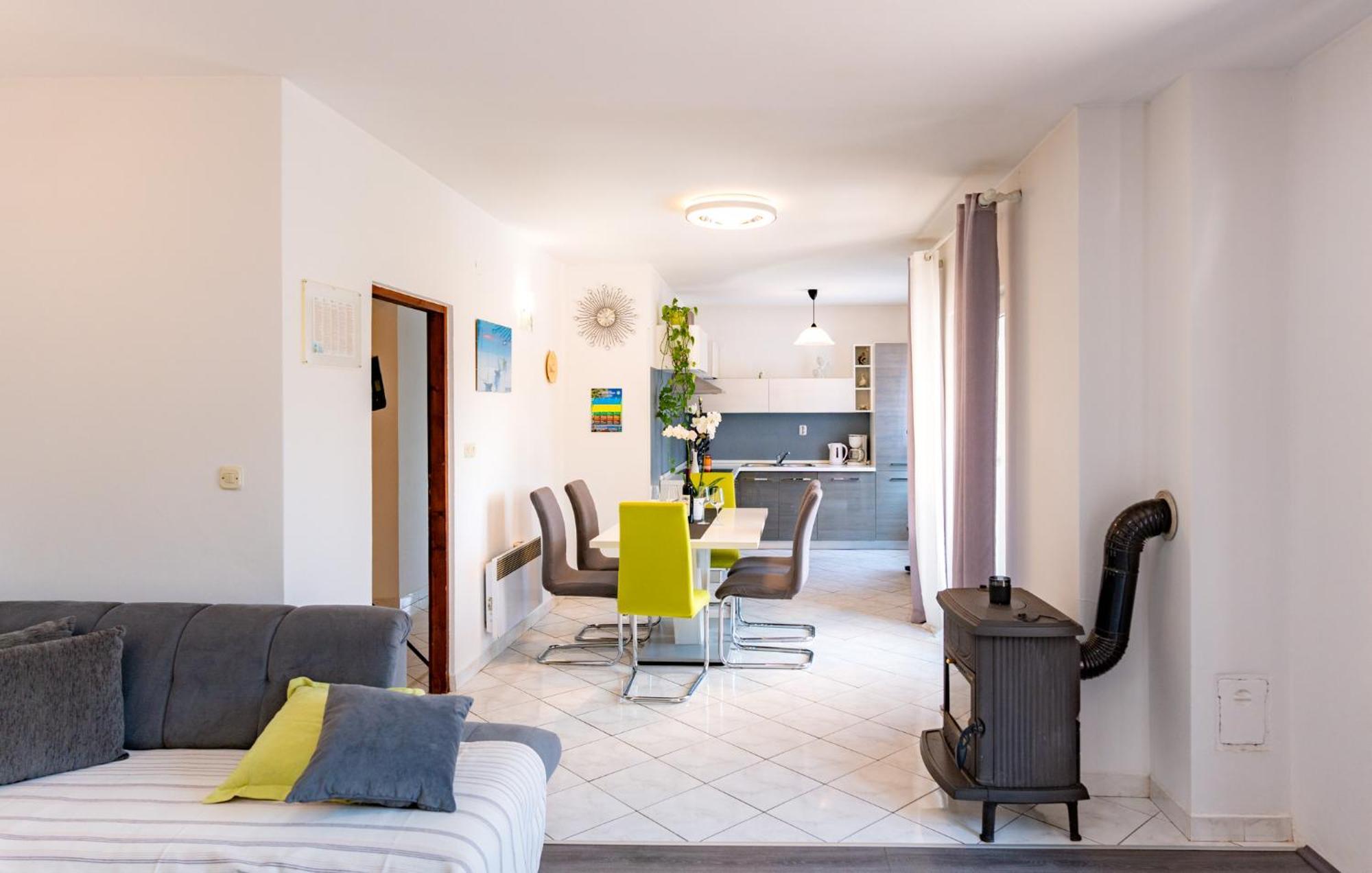 Apartments Lores راب المظهر الخارجي الصورة