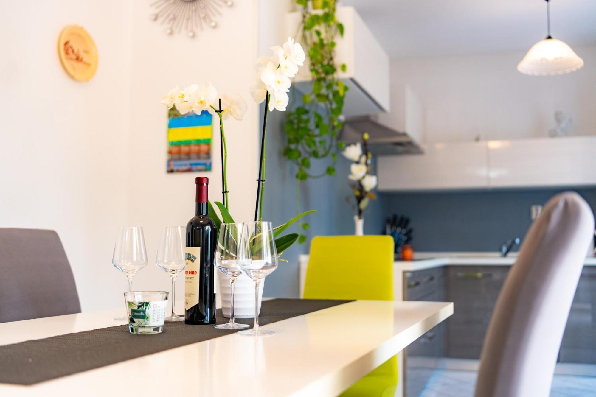 Apartments Lores راب المظهر الخارجي الصورة