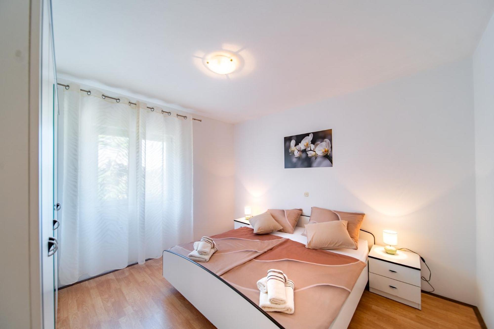Apartments Lores راب المظهر الخارجي الصورة