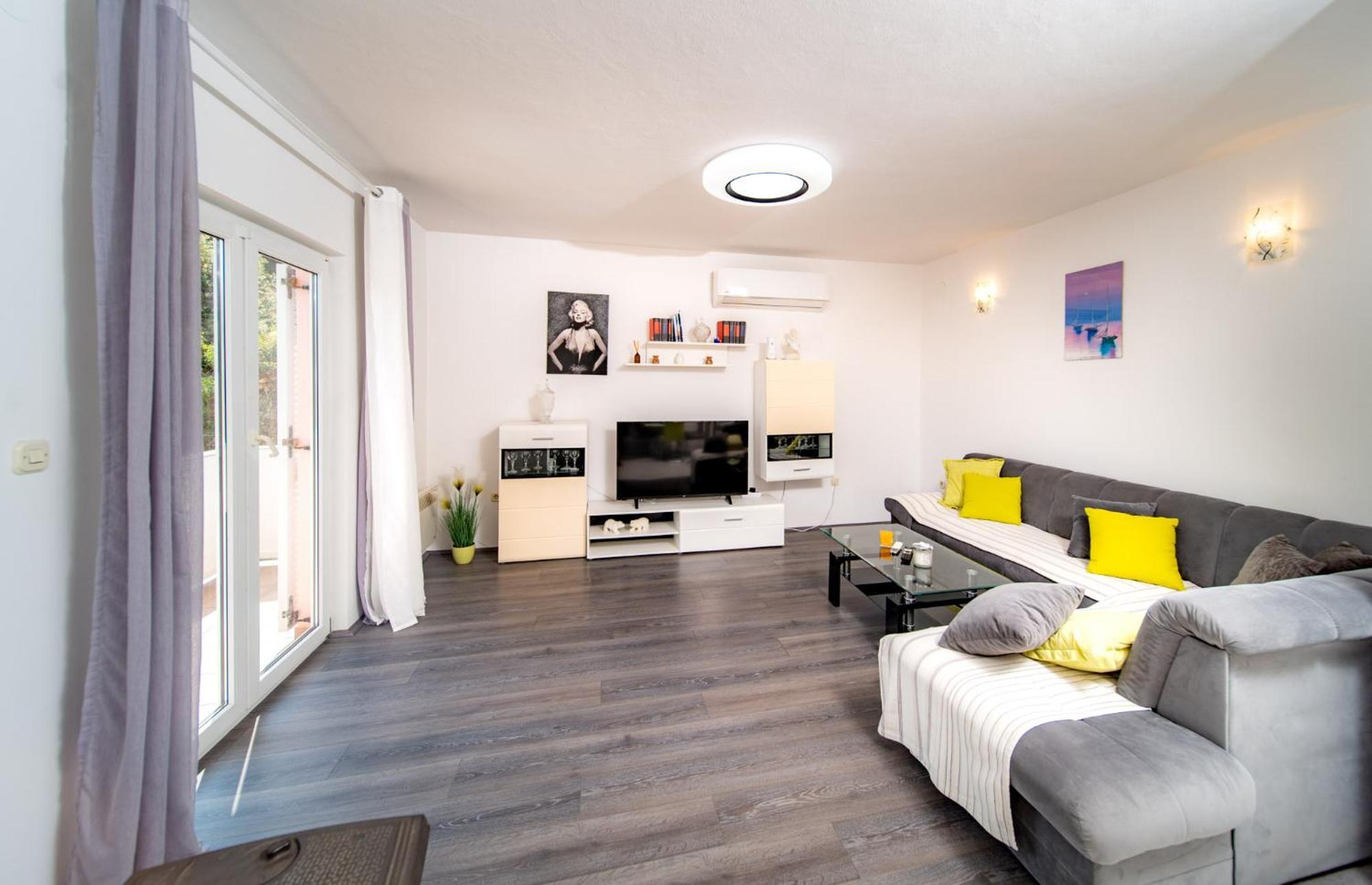 Apartments Lores راب المظهر الخارجي الصورة